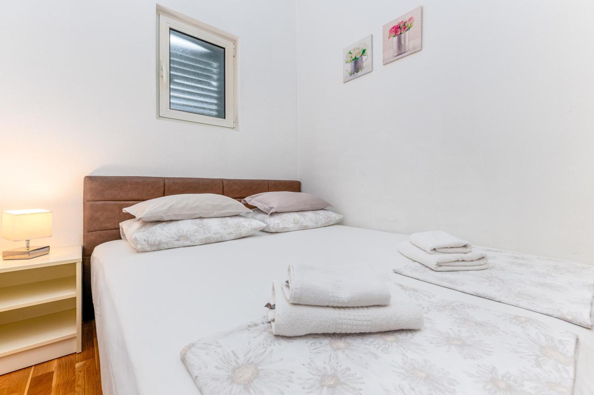 Apartments Gisela Makarska Eksteriør bilde