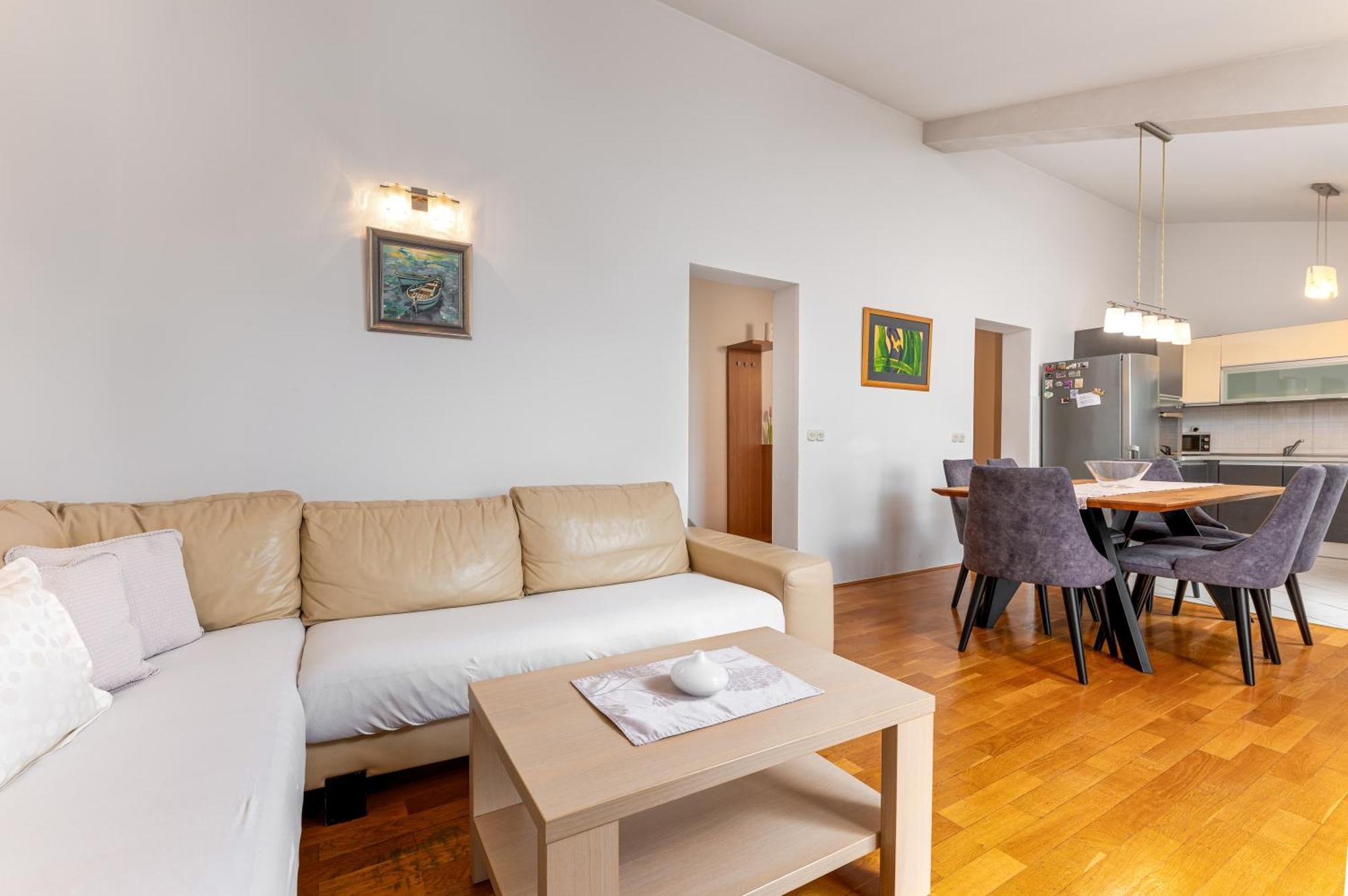 Apartments Gisela Makarska Eksteriør bilde